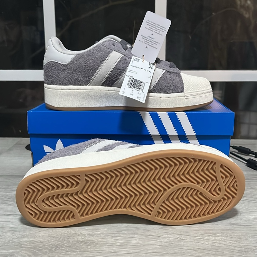 NWT Adidas Originals Superstar XLG Women's Shoes - Grey/White - IG2125 - Picture 11 of 12